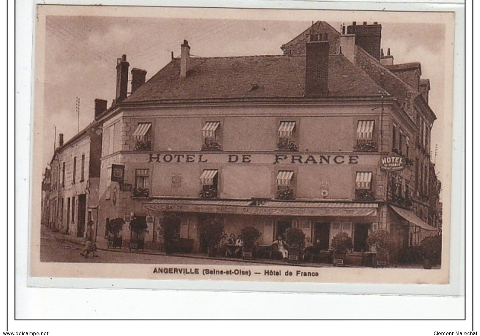 ANGERVILLE - Hôtel De France - Très Bon état - Angerville