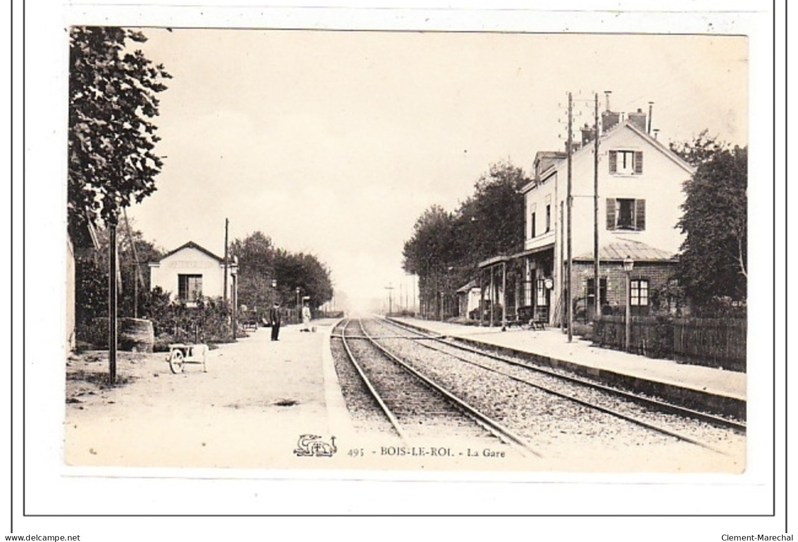 BOIS-le-ROI : La Gare - Tres Bon Etat - Bois Le Roi