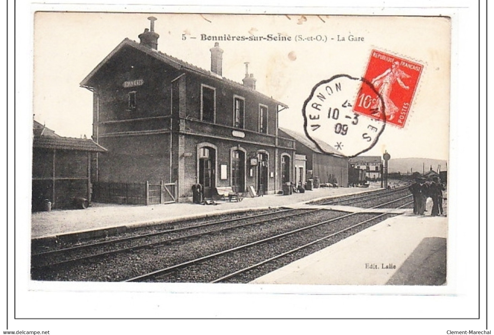 BONNIERES-sur-SEINE : La Gare - Tres Bon état - Bonnieres Sur Seine