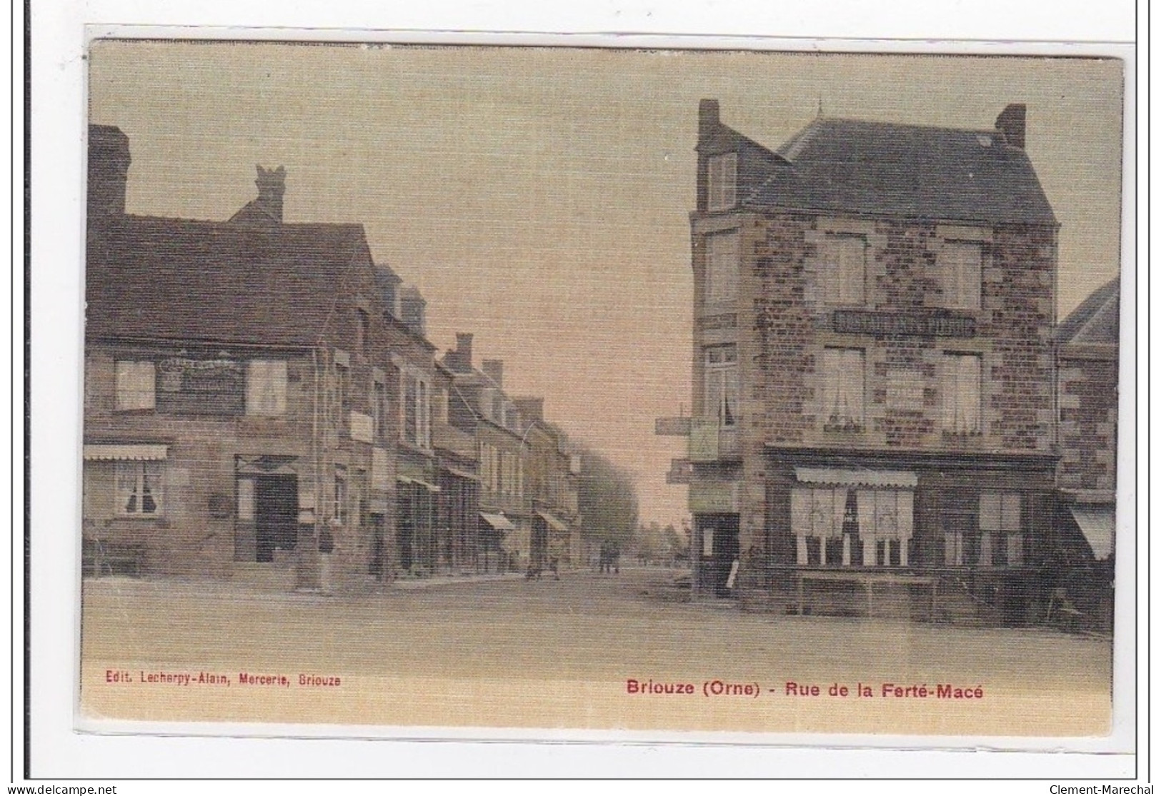 BRIOUZE : Rue De La Ferté-macé (toillée) - Tres Bon Etat - Briouze