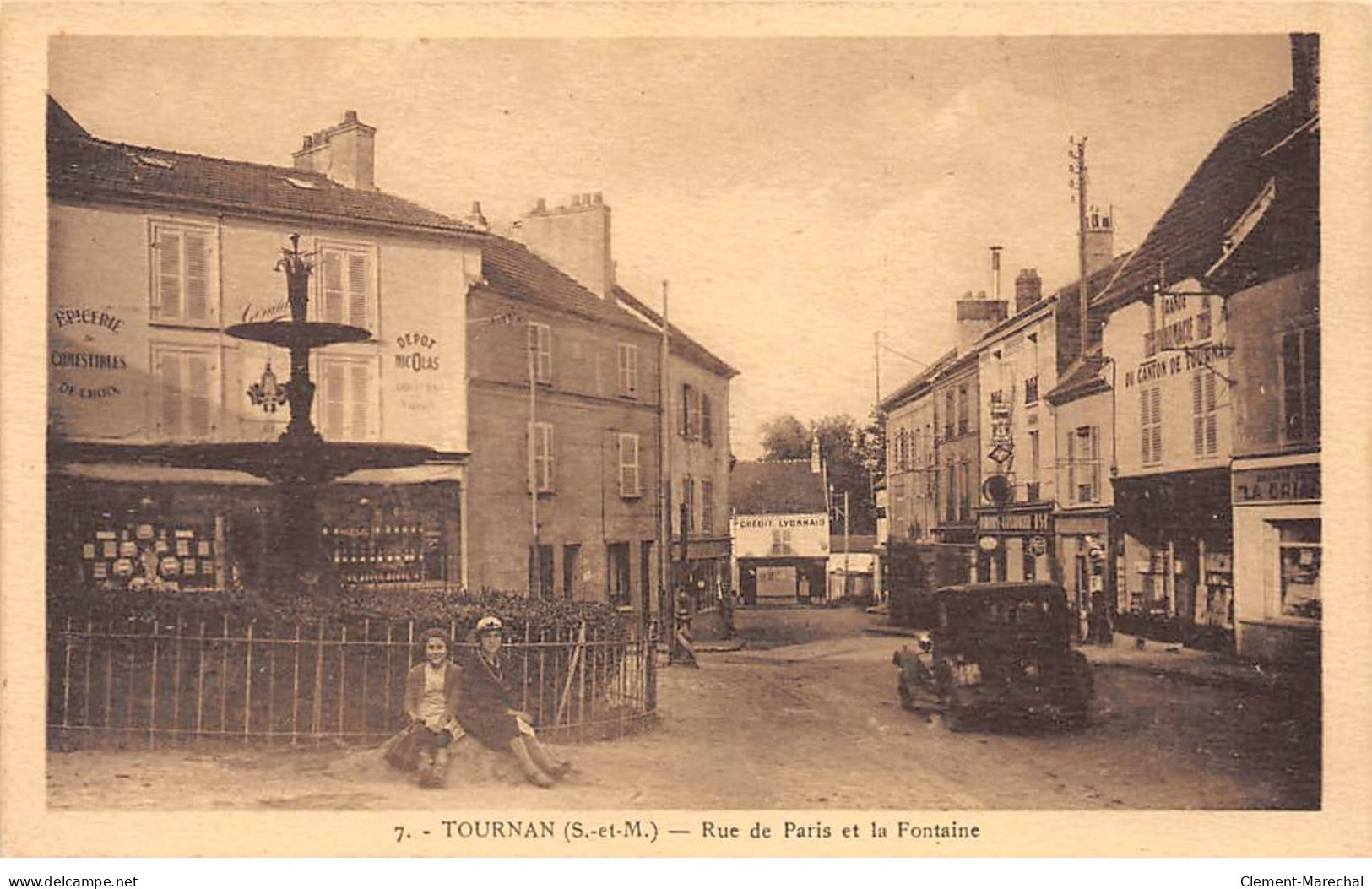 TOURNAN - Rue De Paris Et La Fontaine - Très Bon état - Tournan En Brie
