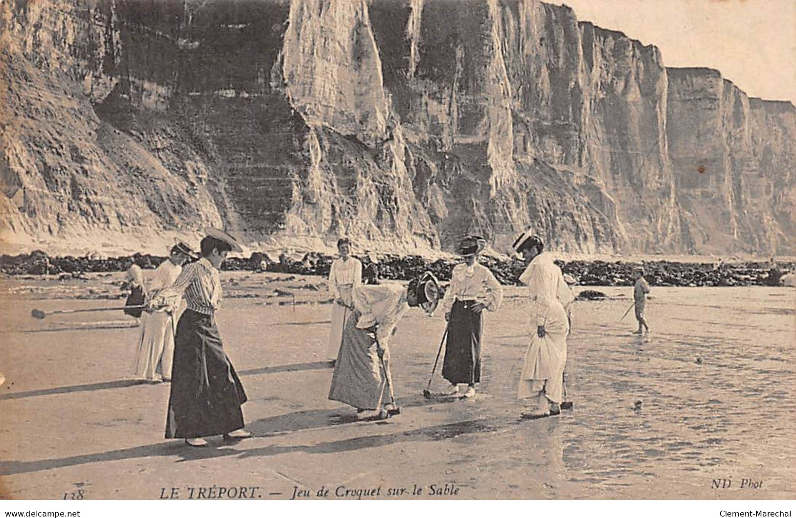 LE TREPORT - Jeu De Croquet Sur Le Sable - Très Bon état - Le Treport