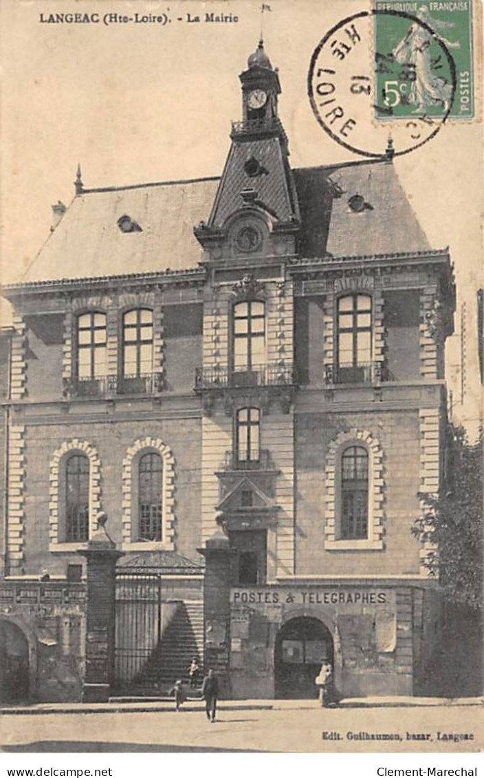 LANGEAC - La Mairie - Très Bon état - Langeac
