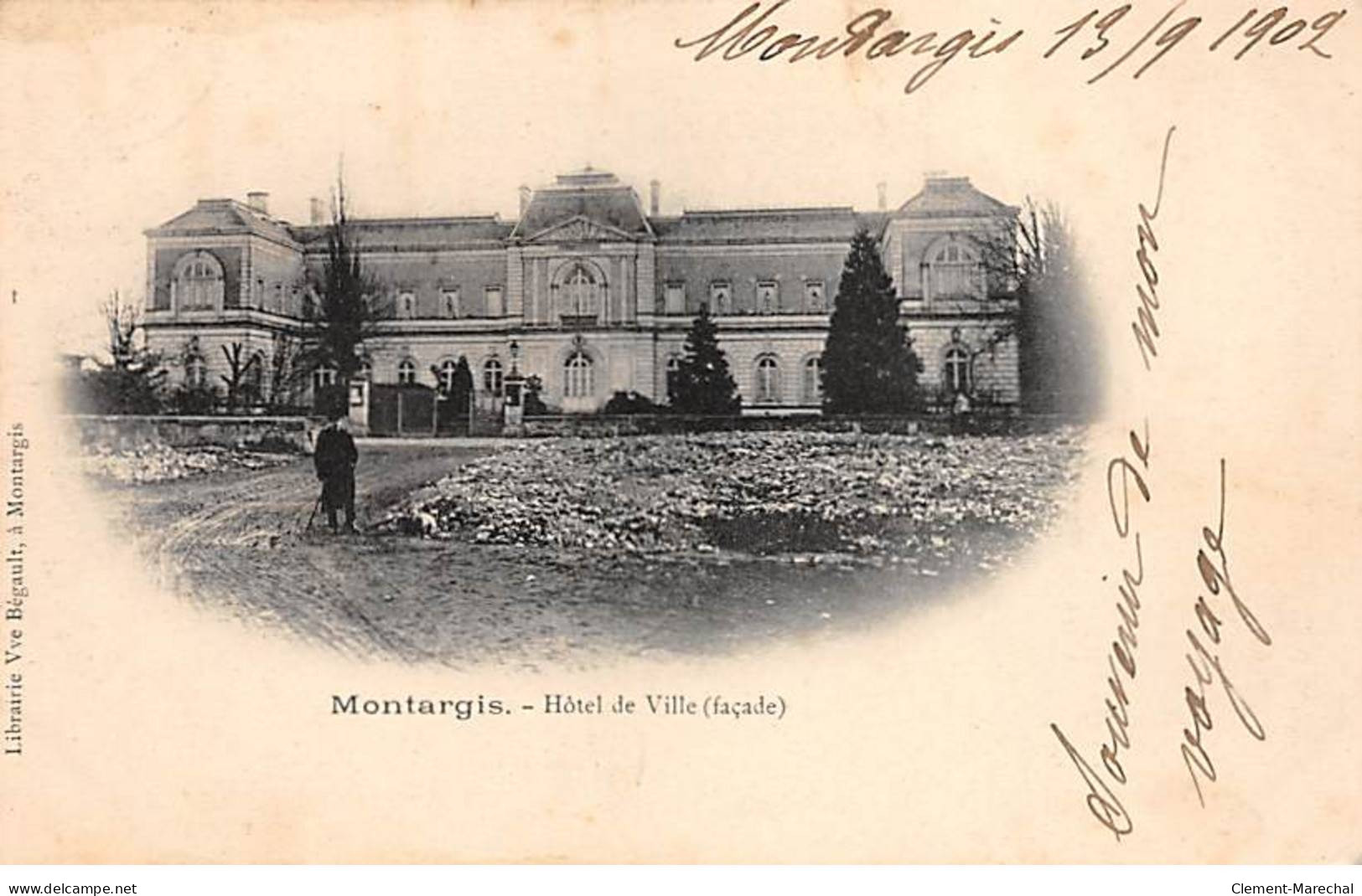 MONTARGIS - Hôtel De Ville - Très Bon état - Montargis