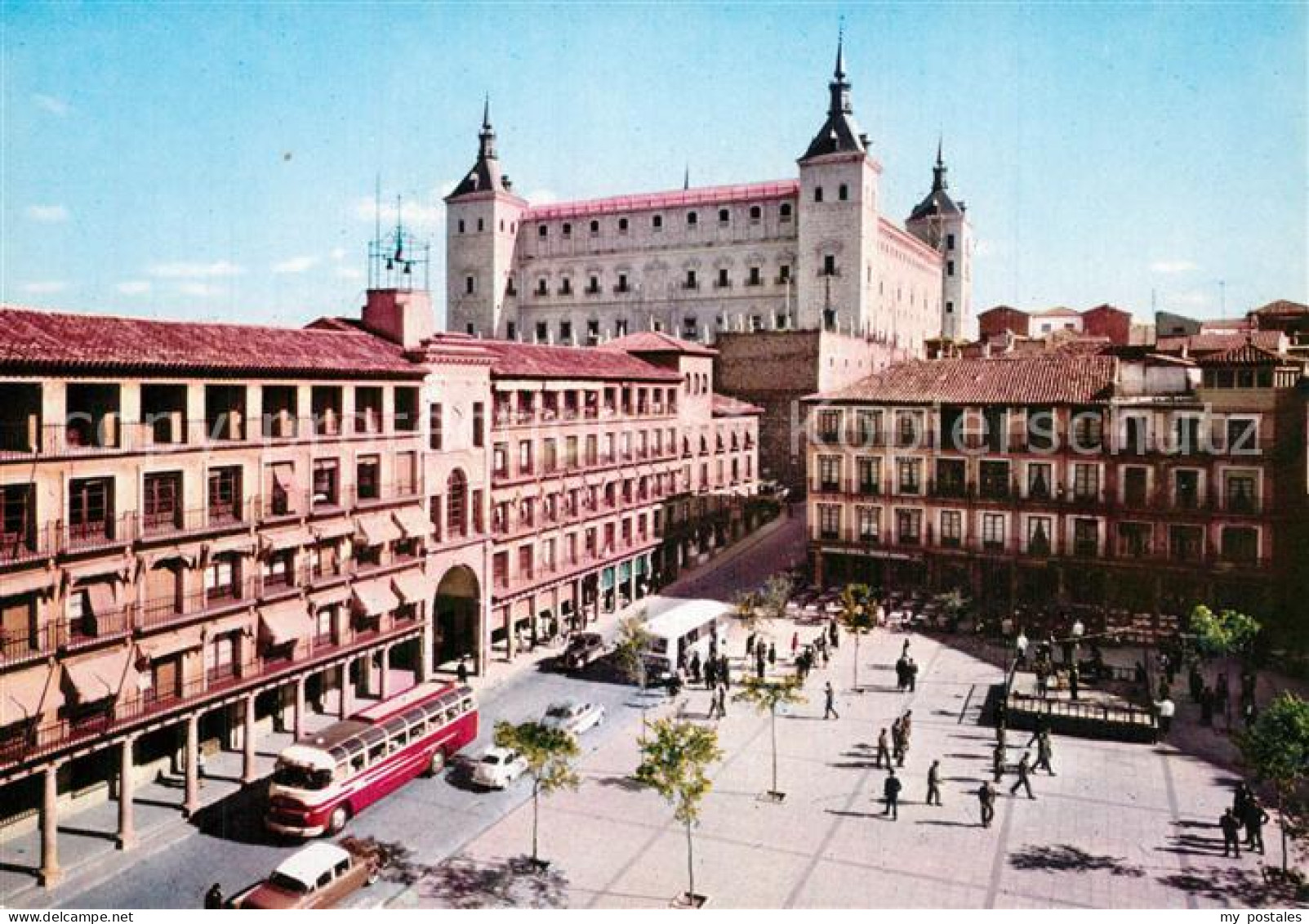 73602494 Toledo Castilla-La Mancha Plaza De Zocodover Y Alcazar Toledo Castilla- - Andere & Zonder Classificatie