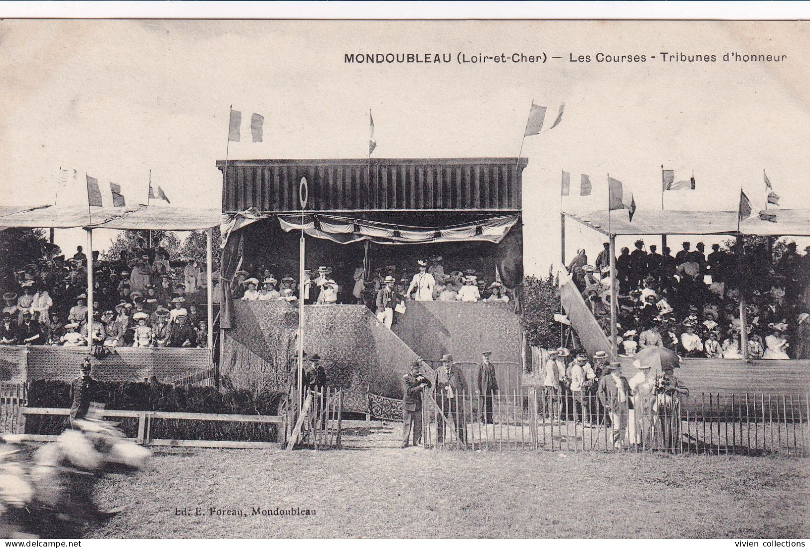 Mondoubleau (41 Loir Et Cher) Hippodrome - Les Courses - Tribunes D'Honneur - édit. Foreau - Sonstige & Ohne Zuordnung