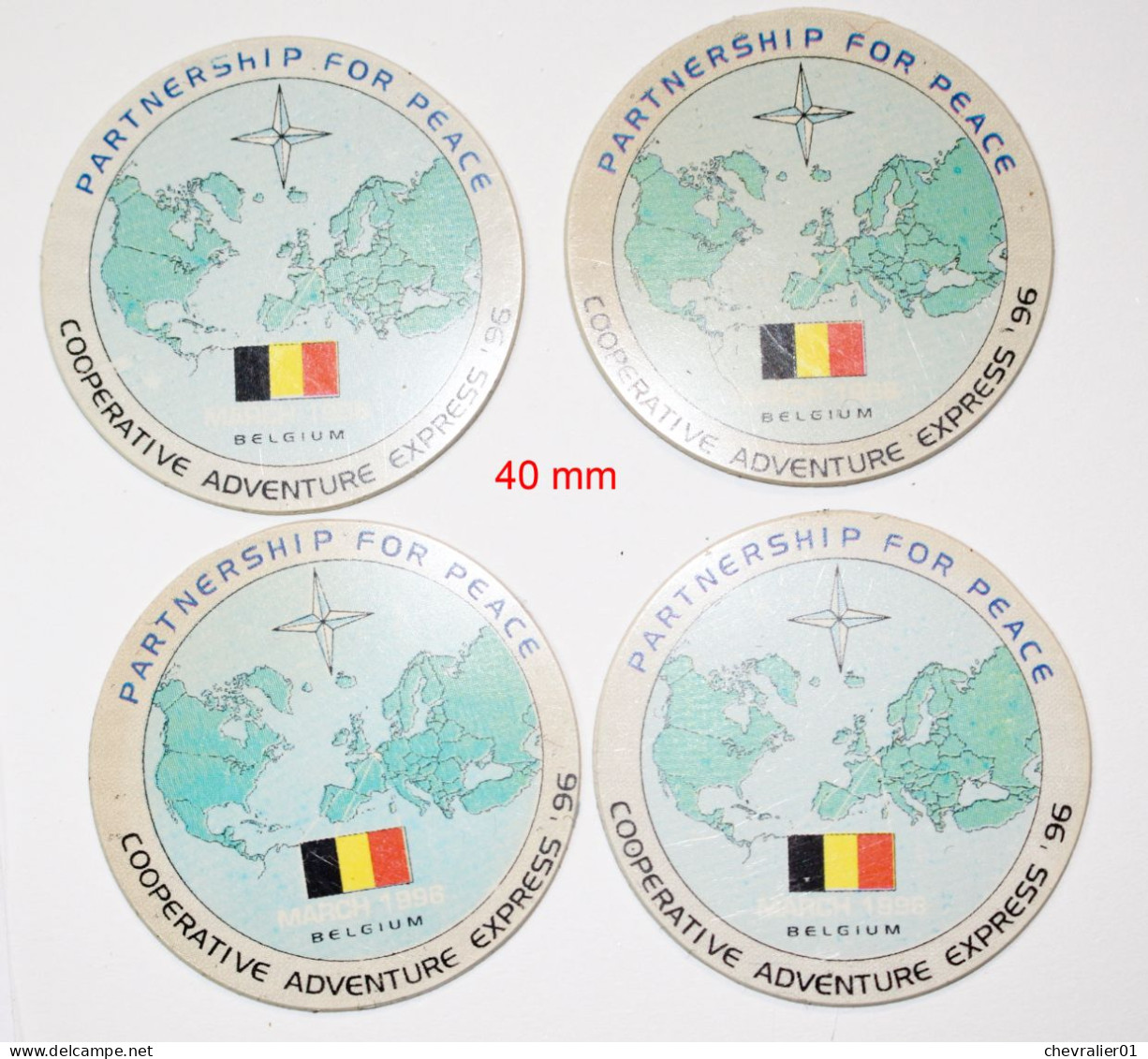 Militaria-BE-terre-insigne_accessoires_ONU_4 Jetons_21-03 - Army
