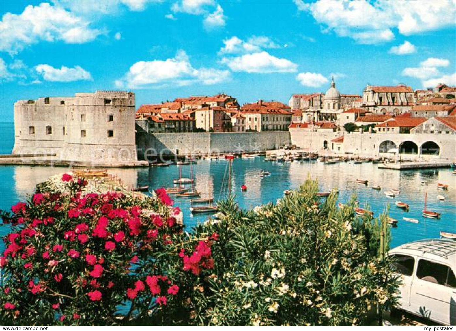 73601606 Dubrovnik Ragusa Teilansicht Hafen Dubrovnik Ragusa - Croatia