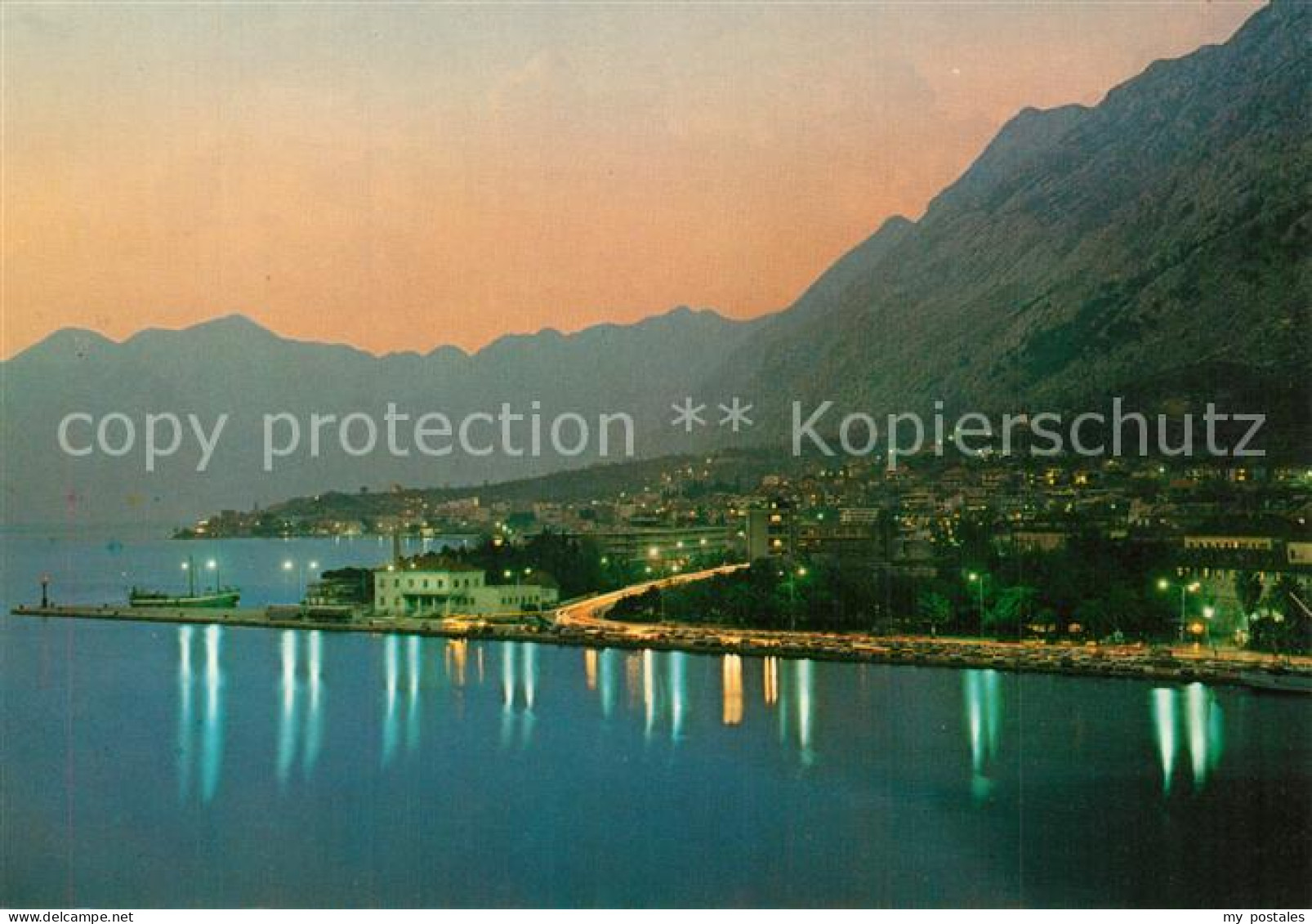 73601469 Kotor Montenegro Panorama Abendstimmung Kotor Montenegro - Montenegro