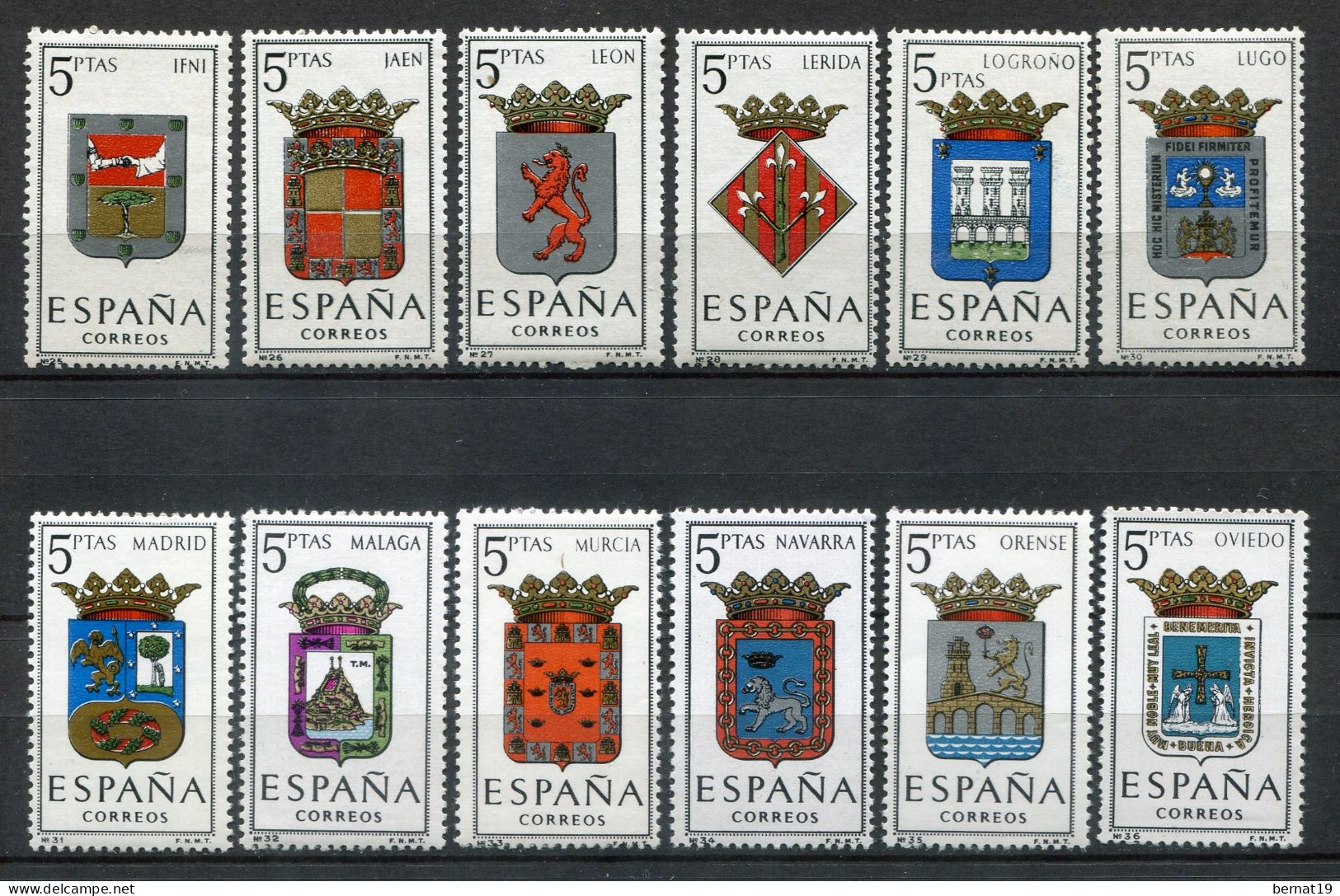 Spain 1960-1964 FIVE complete years ** MNH.