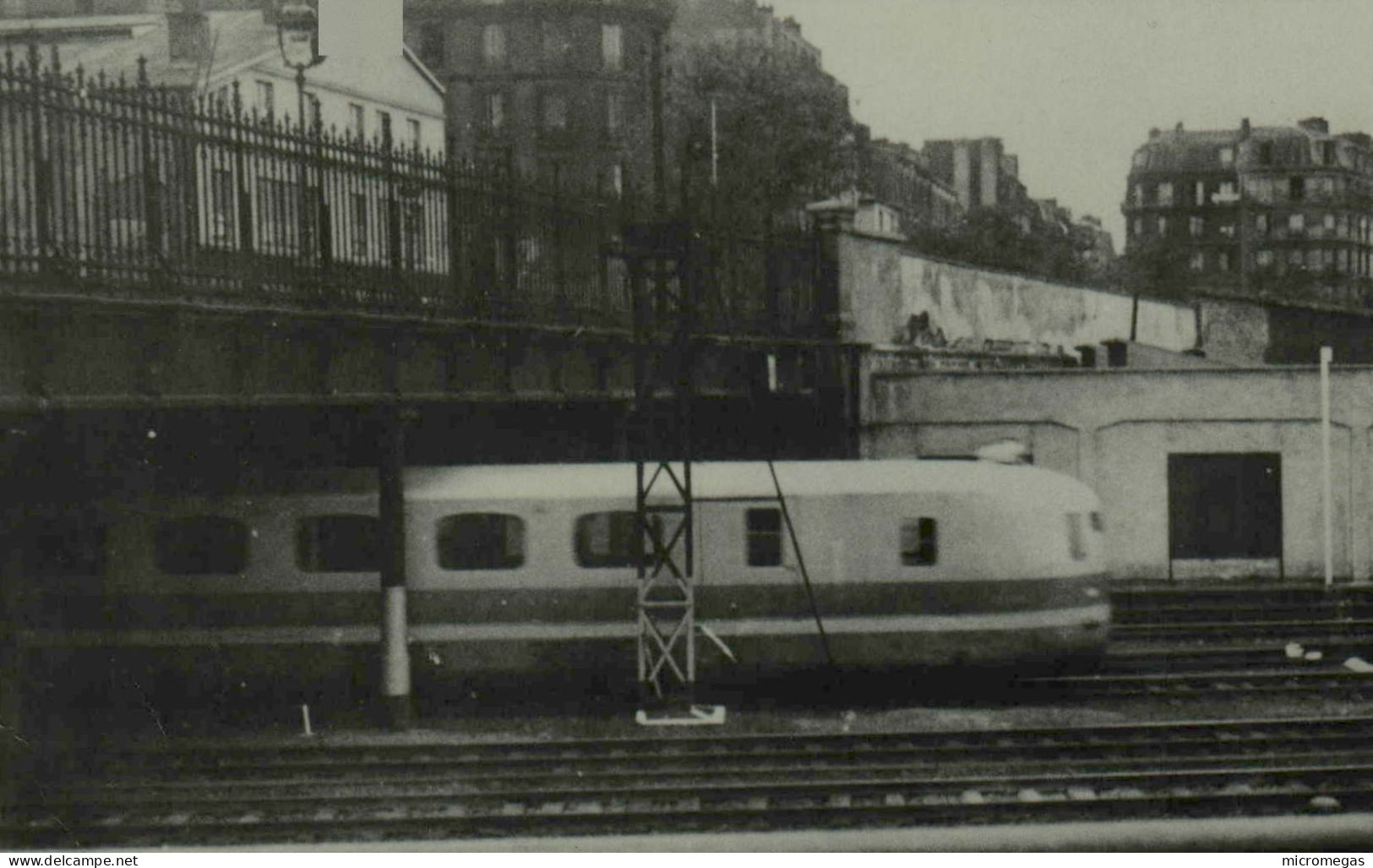 Reproduction - TAR  79-9005, été 1935 - Trains