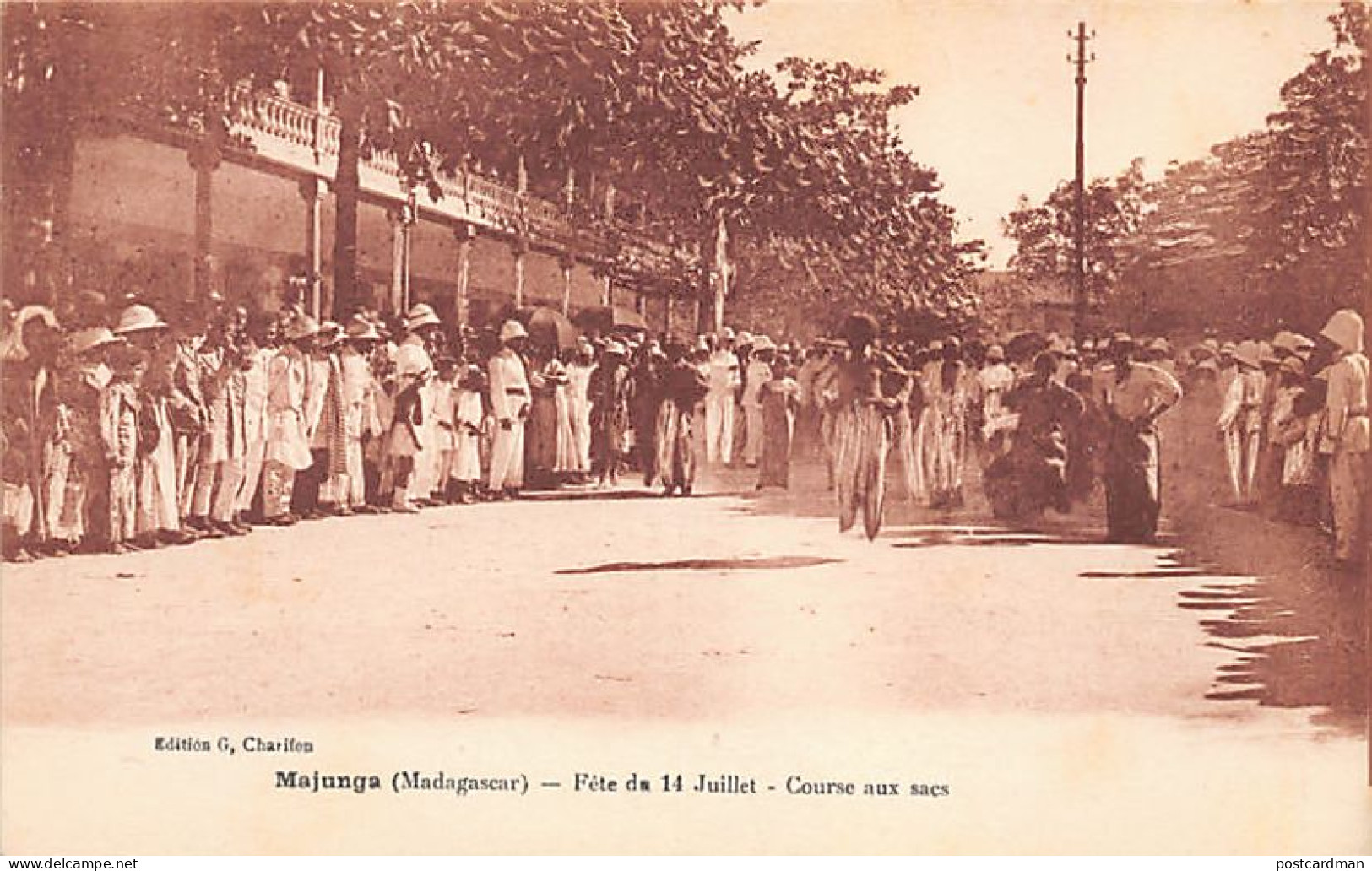 Madagascar - MAJUNGA - Fête Du 14 Juillet - Course Aux Sacs - Ed. G. Charifou Fils  - Madagascar