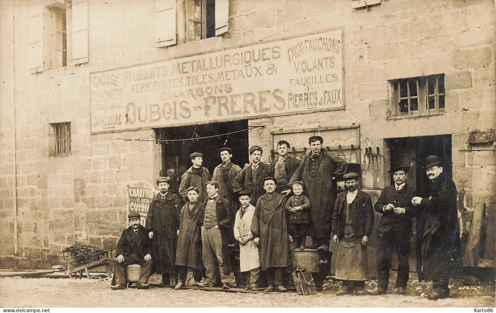 Brive * RARE Carte Photo * Produits Métallurgiques DUBOIS Frères * Industrie Commerce * Ouvriers Villageois - Brive La Gaillarde