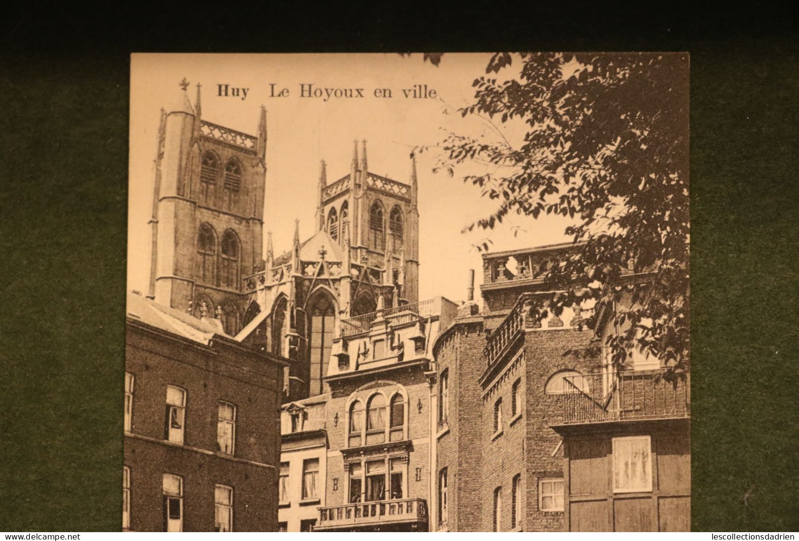 Carte Postale Ancienne Huy Le Hoyoux En Ville - Huy