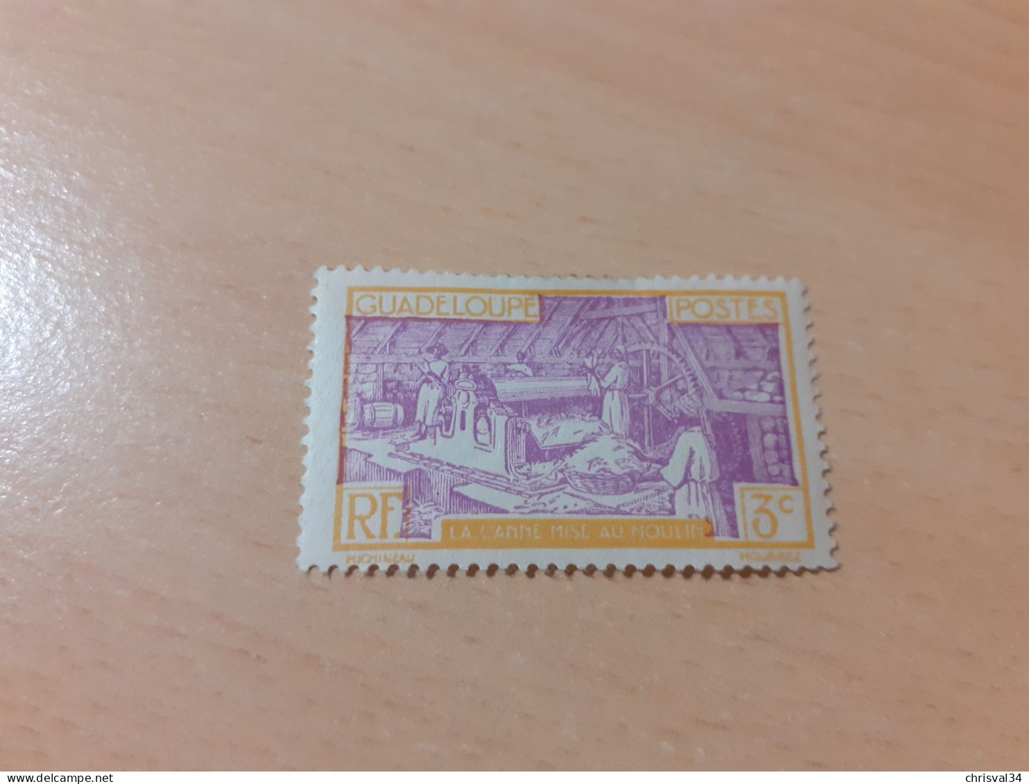 TIMBRE   GUADELOUPE       N  147    COTE  0,50   EUROS  NEUF  TRACE  CHARNIERE - Ungebraucht