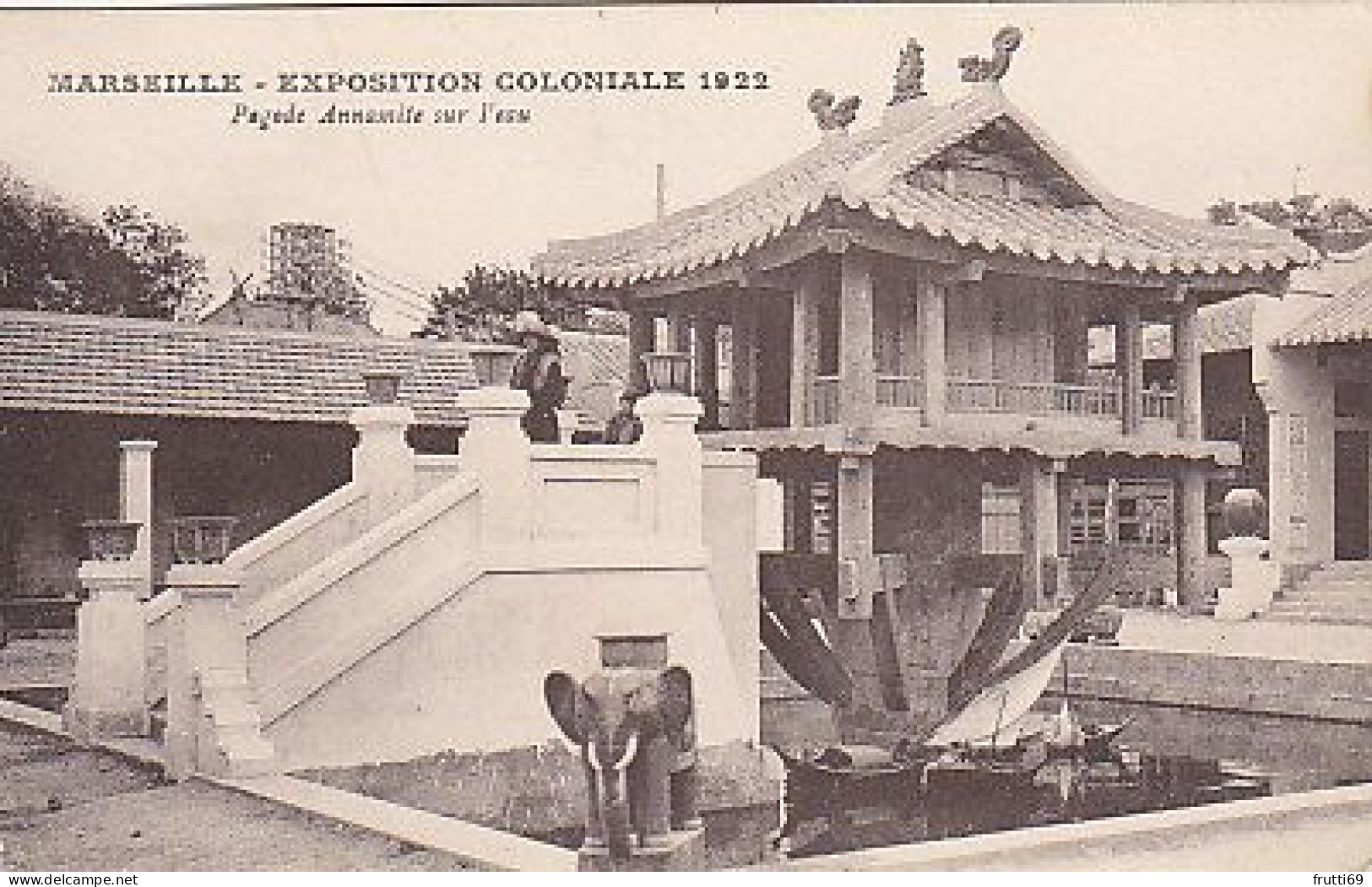 AK 216702 FRANCE - Marseille - Expoition Coloniale 1922 - Pagoda Annamite Sur L'eau - Exposiciones Coloniales 1906 - 1922