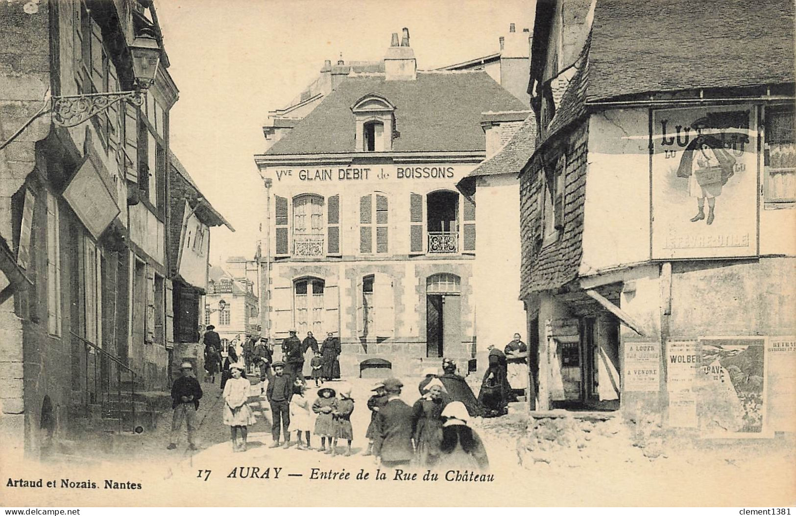 Auray Entree De La Rue Du Chateau - Auray