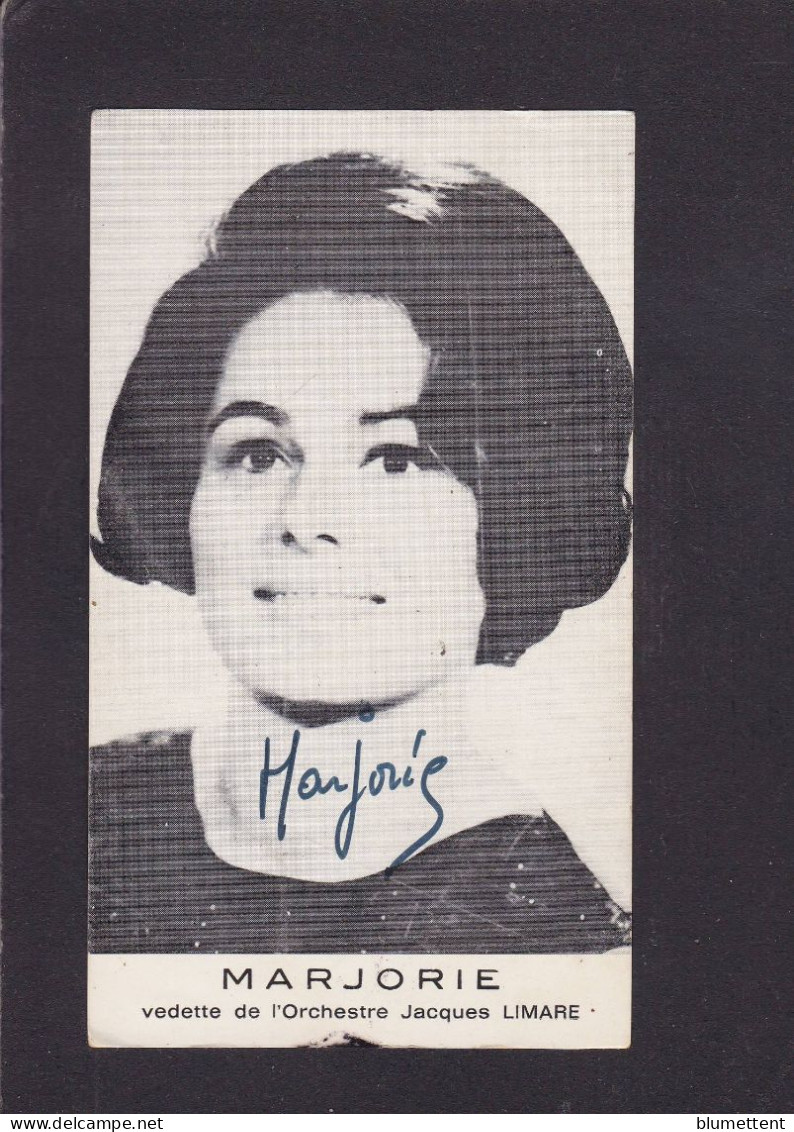 Autographe Chanteuse Marjorie Sur CPSM 8,7 X 15 - Cantantes Y Musicos