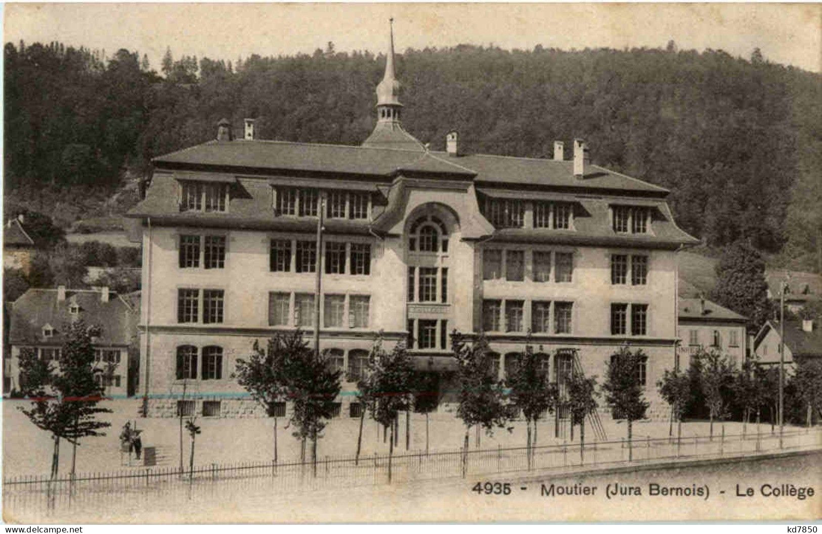 Moutier - Le College - Moutier