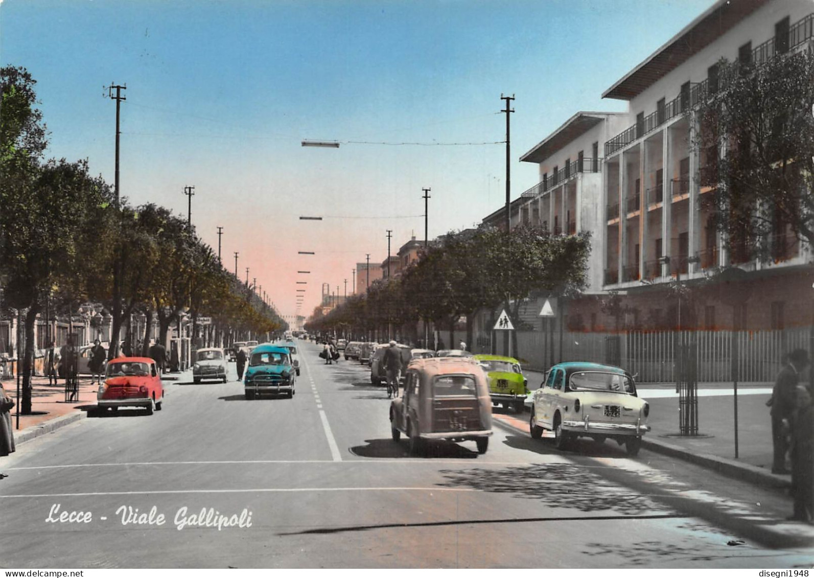 12811 "LECCE - VIALE GALLIPOLI" ANIMATA, AUTO ANNI '40/50, CART. ORIG. ILLUSTR. SPED. 1961 - Lecce