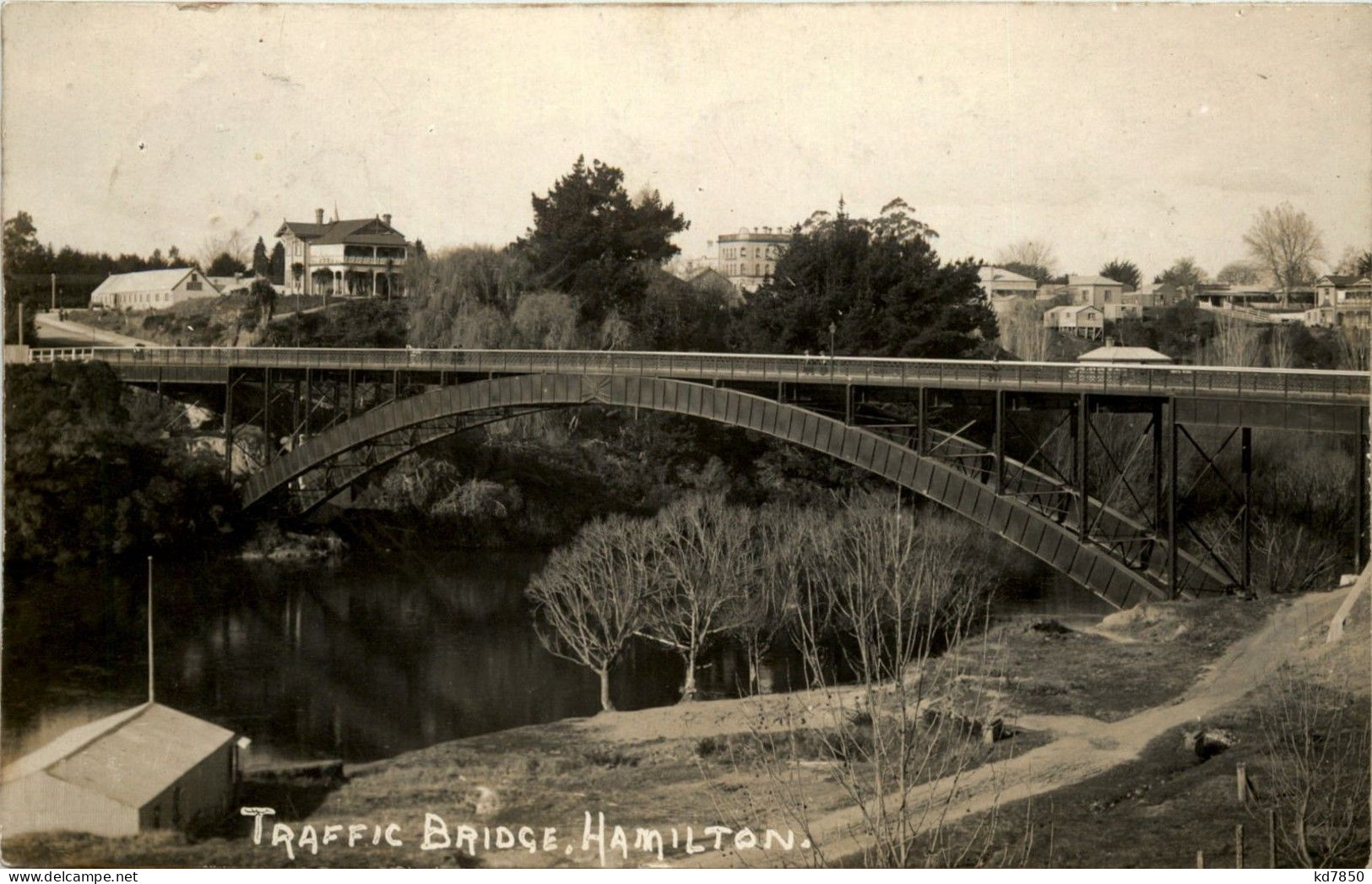 Hamilton - Traffic Bridge - New Zealand