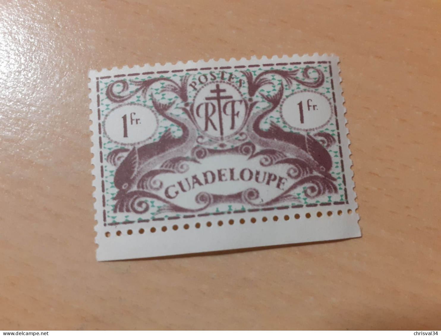 TIMBRE   GUADELOUPE       N  185    COTE  0,75   EUROS  NEUF  SANS  CHARNIERE - Unused Stamps
