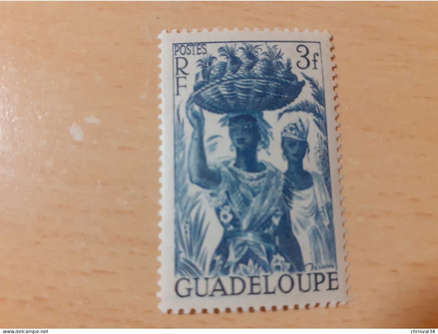 TIMBRE   GUADELOUPE       N  205    COTE  1,50   EUROS  NEUF  TRACE  CHARNIERE - Ongebruikt