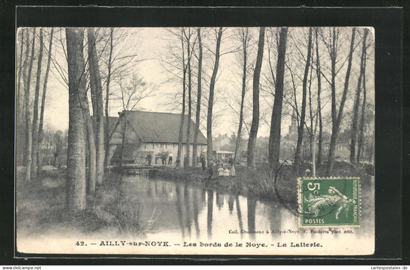 CPA Ailly-sur-Noye, Les Bords De La Noye, La Laiterie  - Ailly Sur Noye