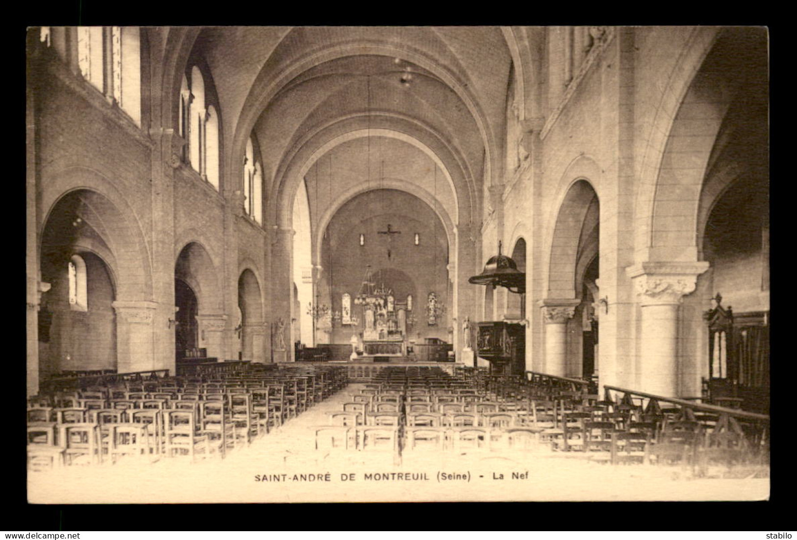 93 - MONTREUIL - INTERIEUR DE L'EGLISE ST-ANDRE - Montreuil