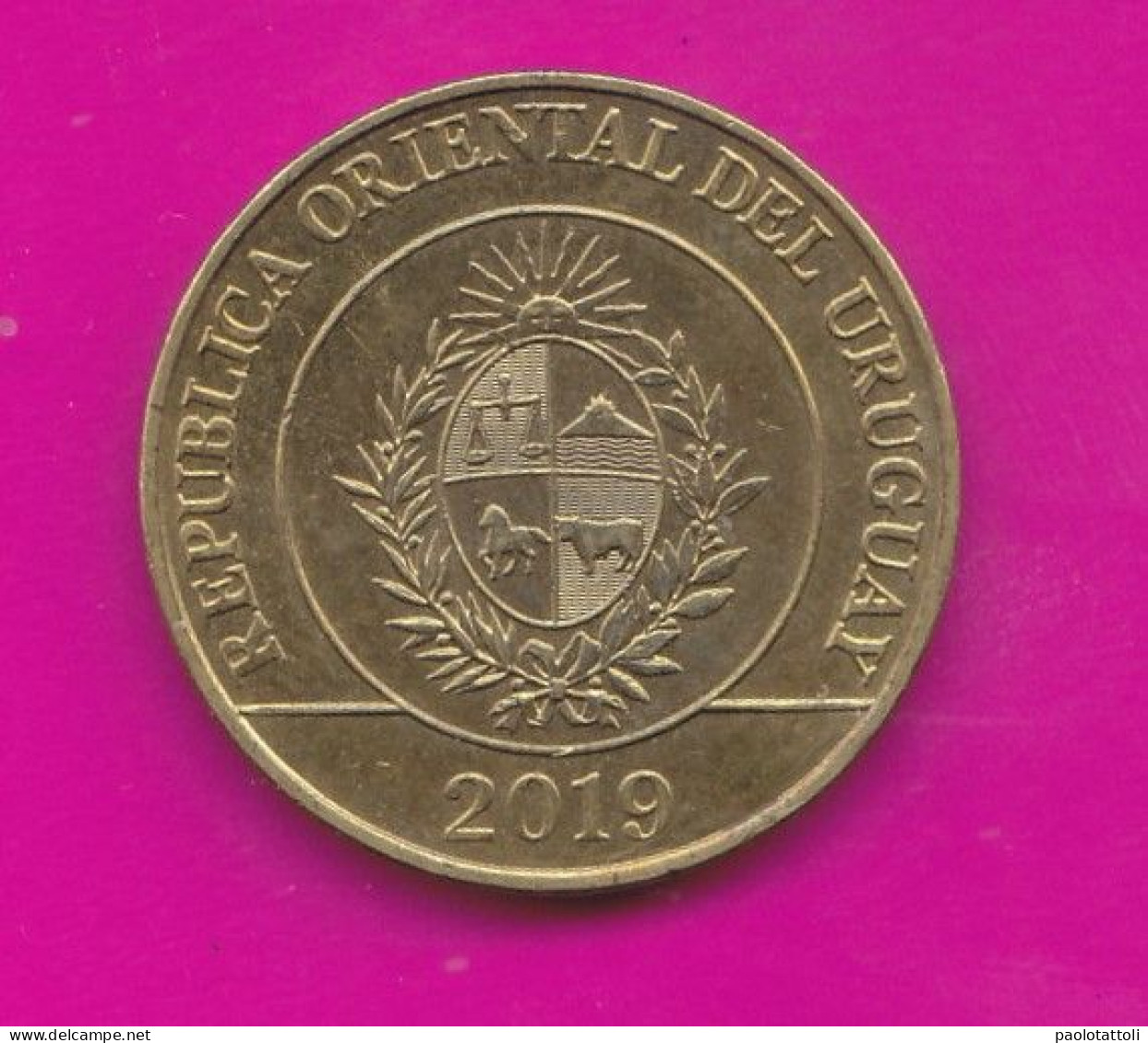 Uruguay, 2019- 5 Pesos. Brass Plated Steel. Obverse Coat Of Arms. Reverse Uruguaian Bird. Nandù. SPL, EF, SUP, VZ - Uruguay
