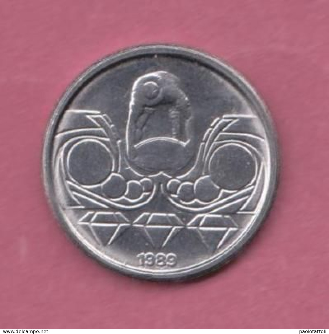 Brazil, 1989- 10 Centavos- Stainless Still- Obverse Denomination. Reverse Miner With 3 Stylized Diamond Shapes BB+, VF+, - Brasile