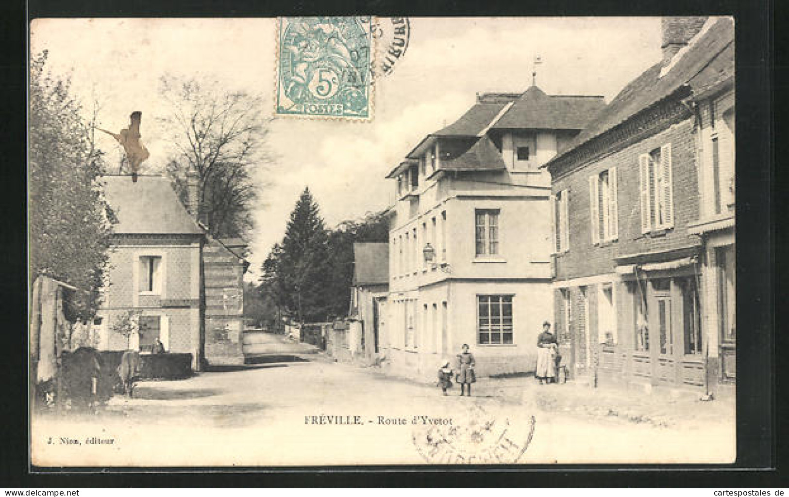 CPA Fréville, Route D`Yvetot  - Yvetot