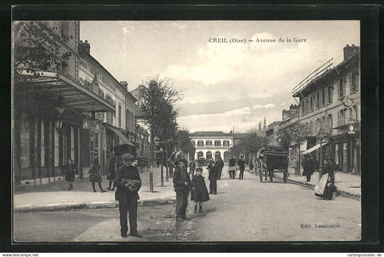 CPA Creil, Avenue De La Gare  - Creil