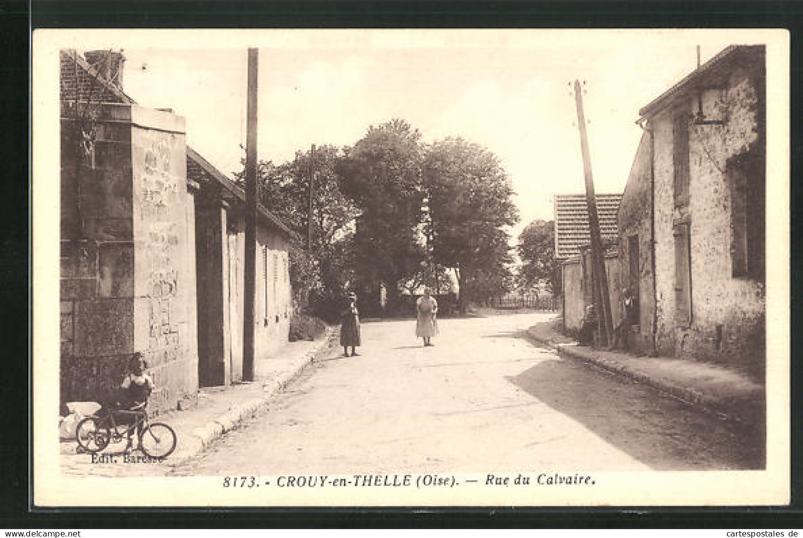 CPA Croy-en-Thelle, Rue Du Calvaire  - Autres & Non Classés