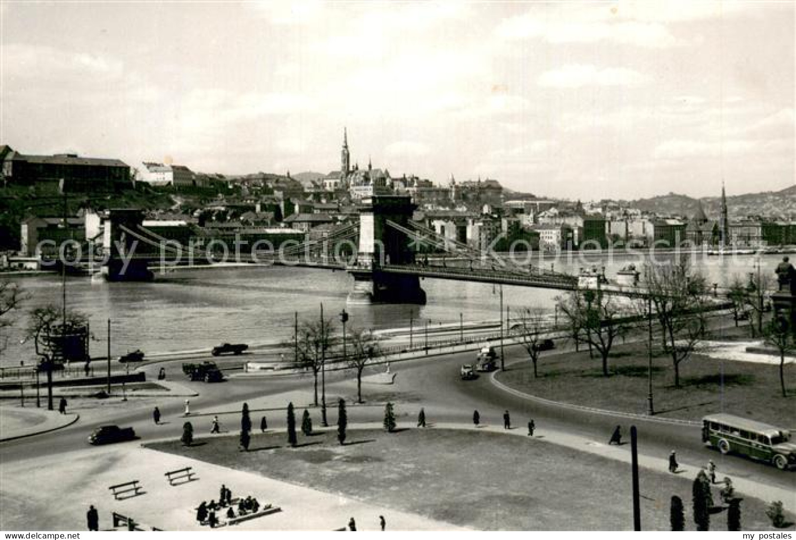 73755223 Budapest Donauansicht Mit Der Kettenbruecke Budapest - Hongrie