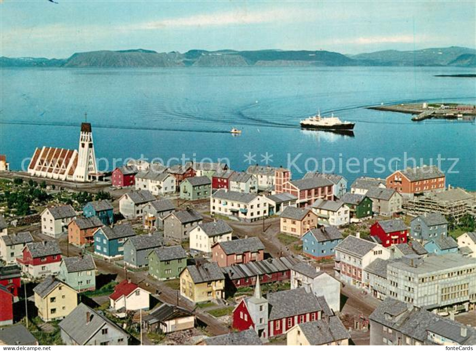 73358128 Hammerfest Stadtpanorama Hammerfest - Norwegen