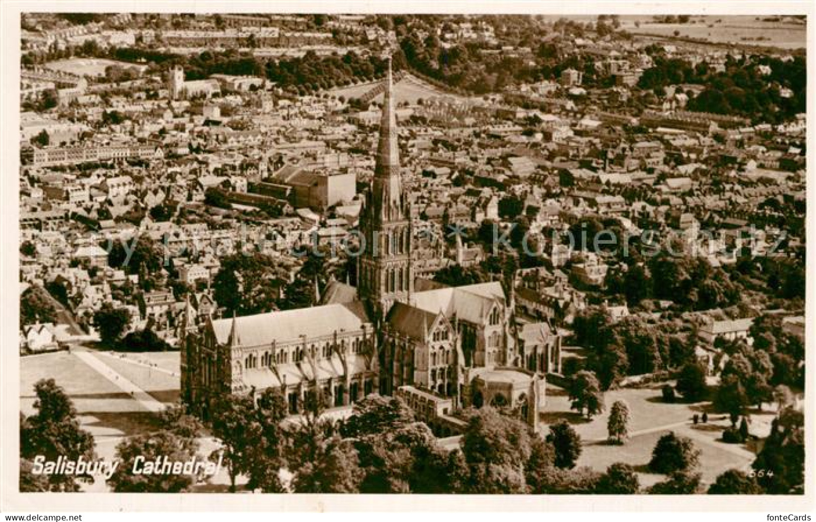 73334232 Salisbury Wiltshire Cathedral Air View  - Andere & Zonder Classificatie