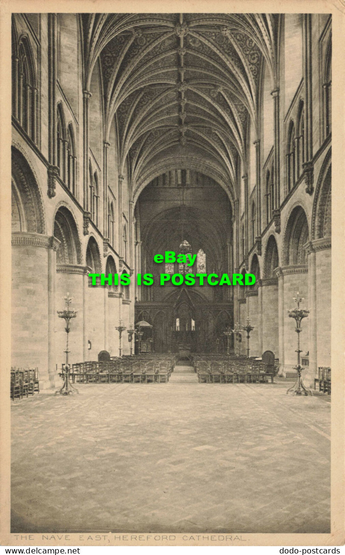 R604805 Hereford Cathedral. The Nave East. Charles E. Brumwell - Mundo