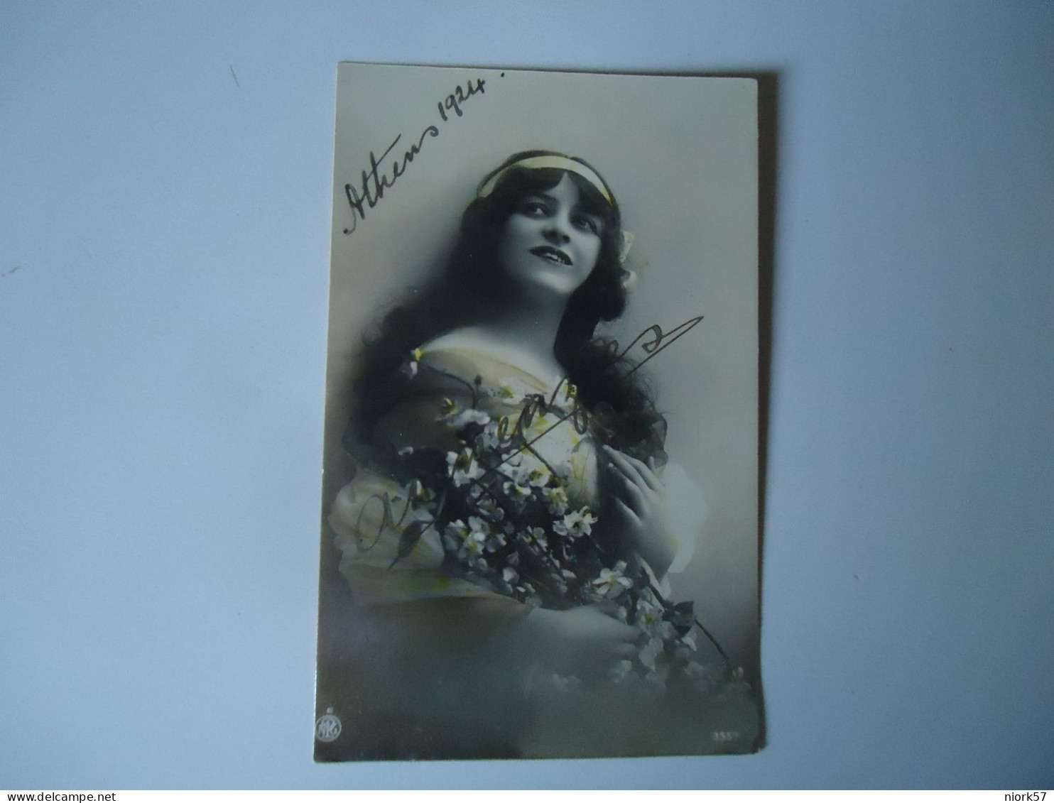 GREECE   POSTCARDS 1924  WOMEN  ATHENS SAMOS POSTED    MORE   PURHASES 10% DISCOUNT - Grecia