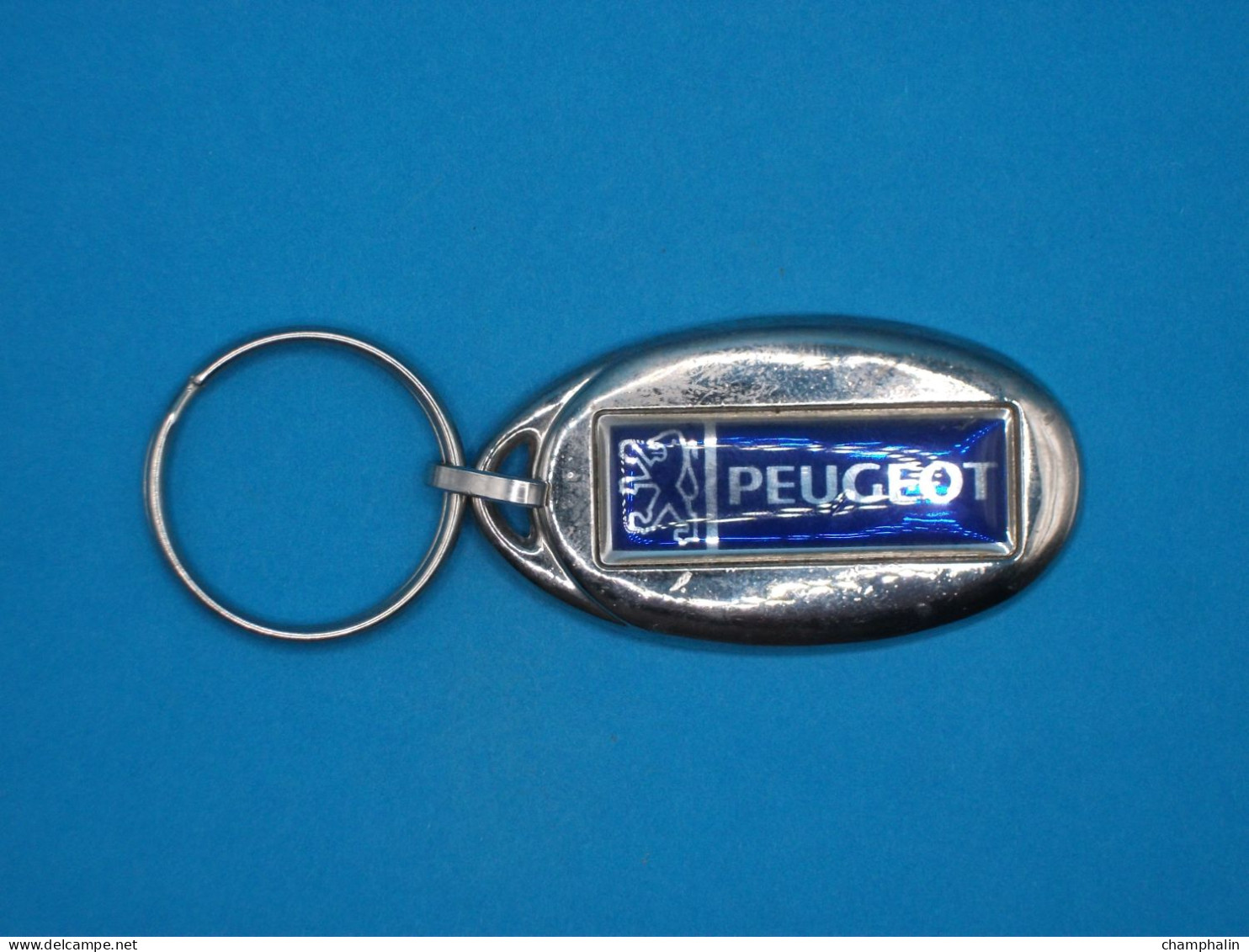 Porte-clé Métal - Peugeot S.A.B. à Provins (77) - Automobile Voiture Concessionnaire Garage - Key-rings