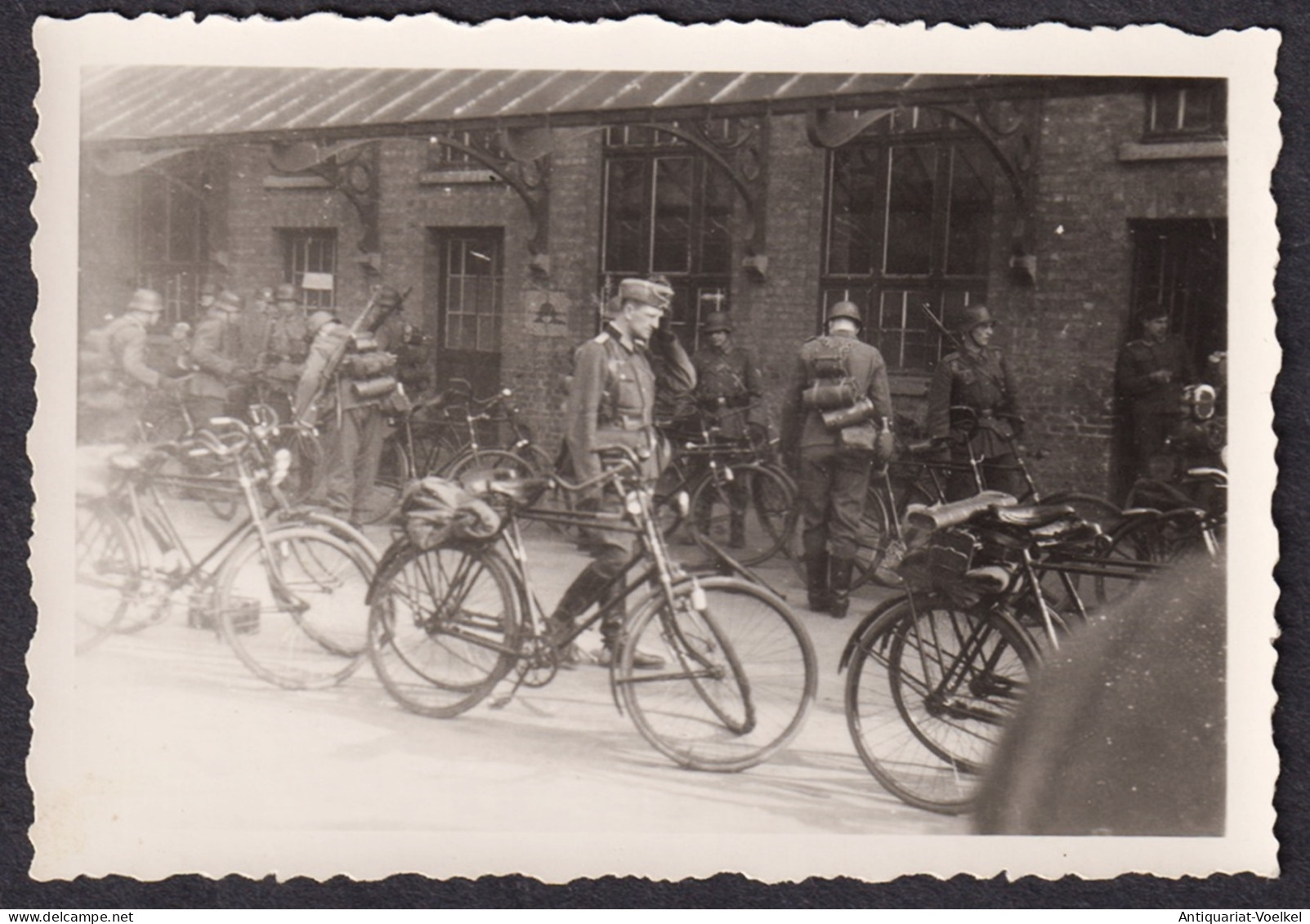 (Soldaten Mit Fahrrädern / Soldiers With Bicycles) - Wehrmacht WWII 2. Weltkrieg - Sonstige & Ohne Zuordnung