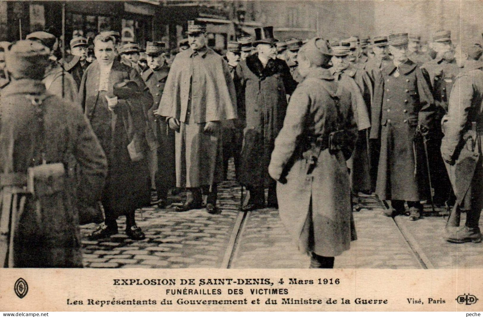 N°1744 W -cpa Explosion De Saint Denis 1916-  Funérailles- - Catastrophes