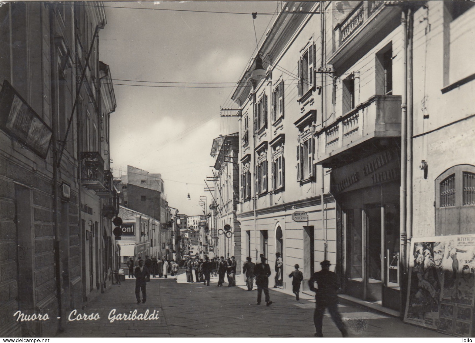 Sardegna   -   Nuoro   -   Corso Garibaldi    - F. Grande  -  Viagg   -  Bella Animata - Nuoro