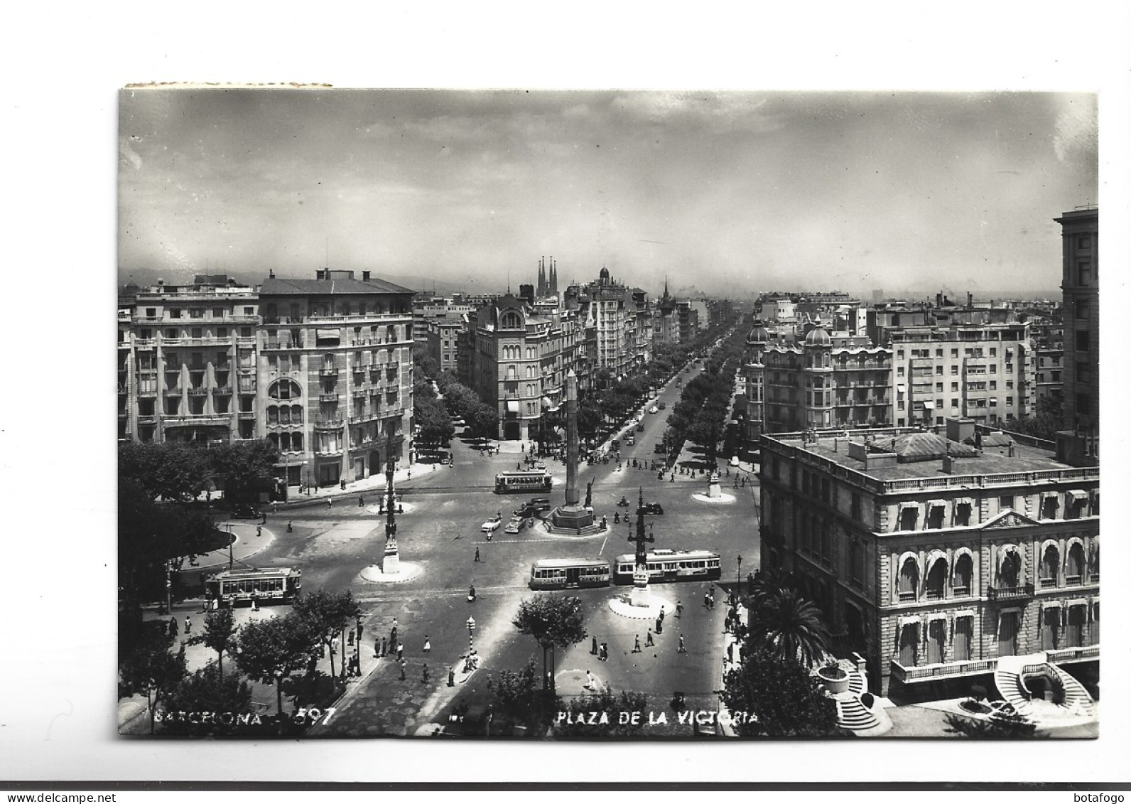 CPA PHOTO  BARCELONA ,PLAZA DE LA VICTORIA  (voir Timbre) - Barcelona