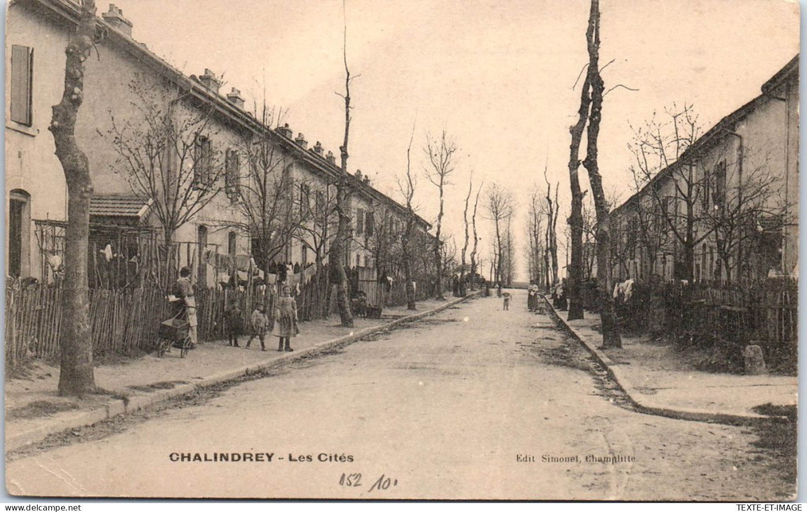 52 CHALINDREY - Les Cites. - Chalindrey