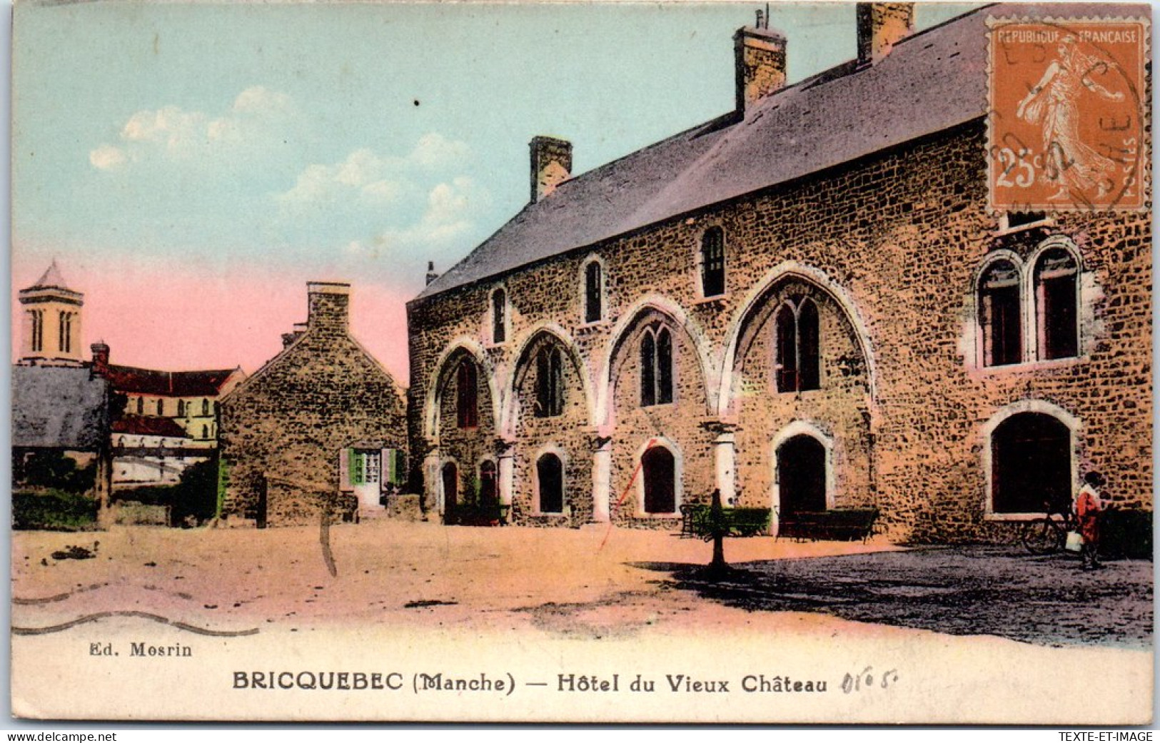 50 BRICQUEBEC - Hotel Du Vieux Chateau. - Bricquebec
