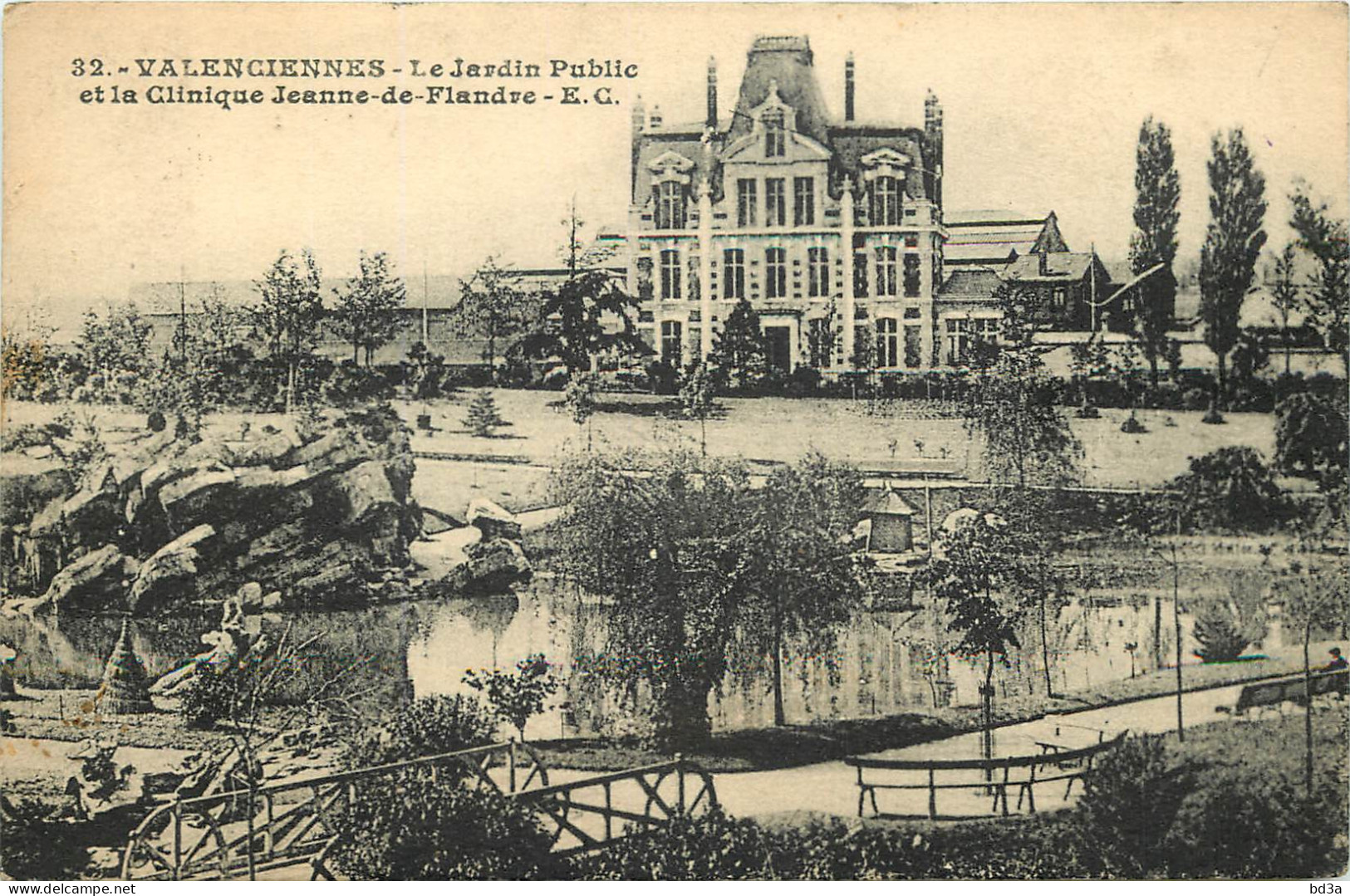  59 VALENCIENNES   Le Jardin Public Et La Clinique JEANNE DE FLANDRE - Valenciennes