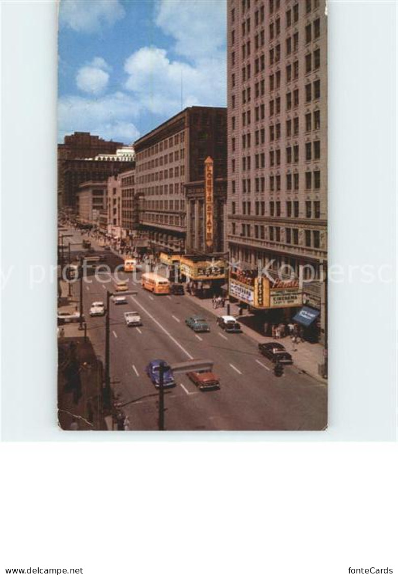 11748243 Cleveland Ohio Playhouse Square Looking West  - Sonstige & Ohne Zuordnung