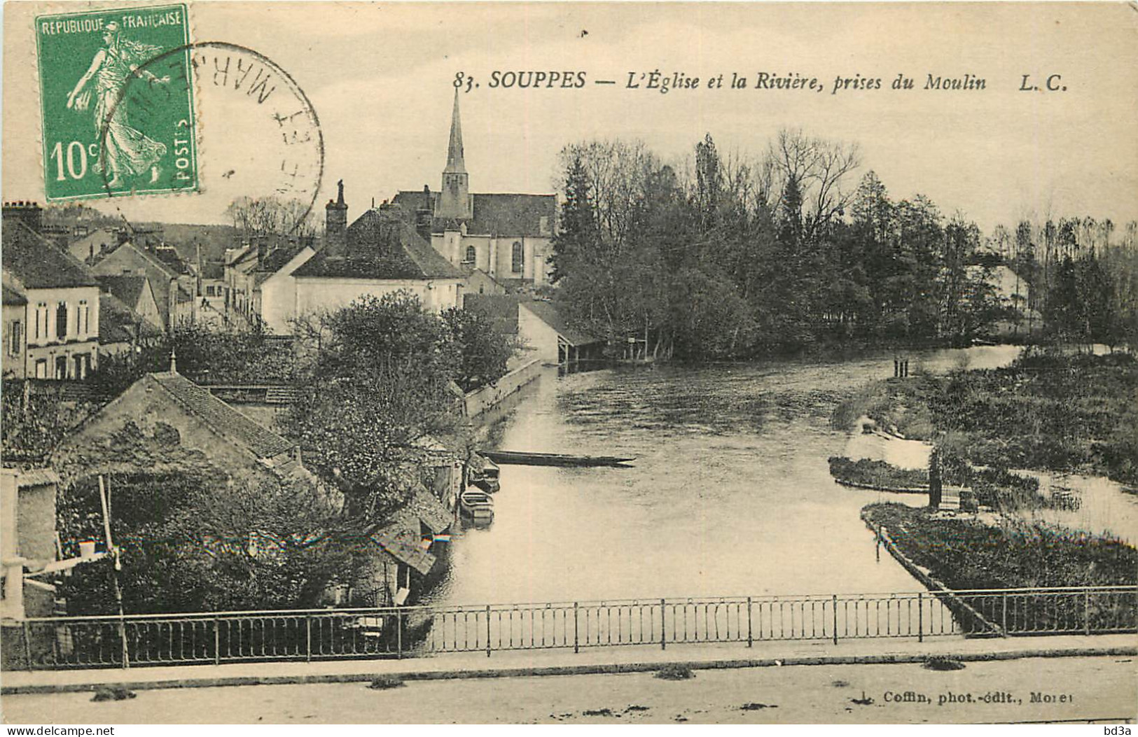  77   SOUPPES   L'EGLISE ET LA RIVIERE PRISE DU MOULIN - Souppes Sur Loing