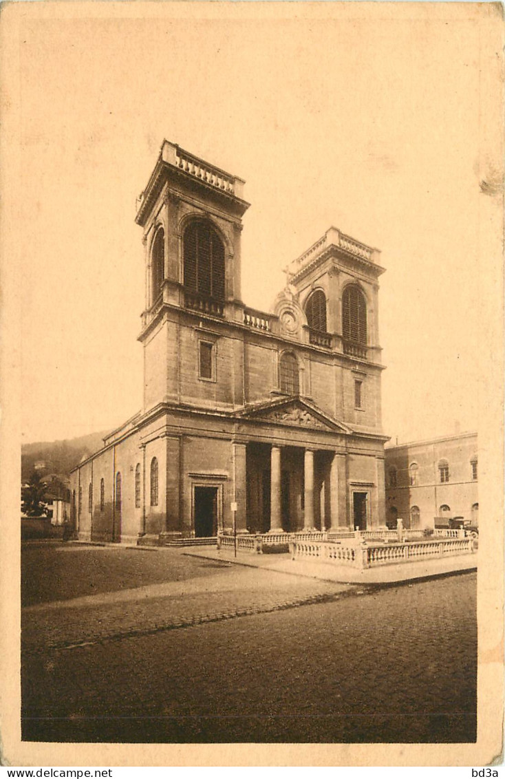 69   TARARE    CITE DES MOUSSELINES  EGLISE SAINTE MADELEINE - Tarare